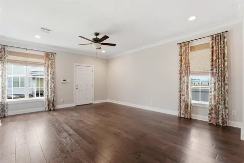 $189,000 | 1220 Pithon Street, Unit 9, Lake Charles, LA 70601