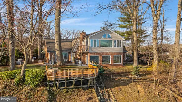 $1,749,999 | 112 Park Avenue, Edgewater, MD 21037