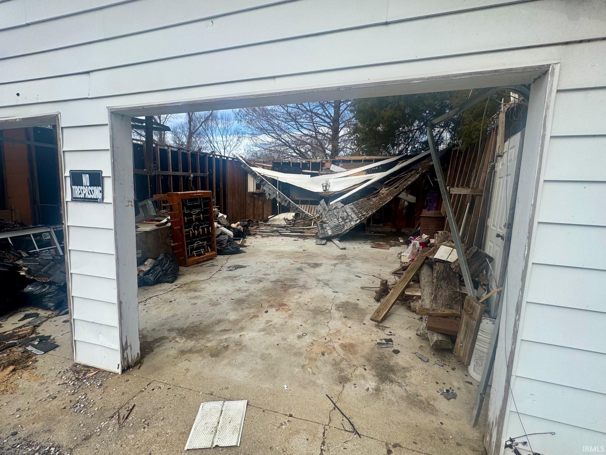 614 East Center Street Hazleton, IN 47640 - Photo 4 of 15