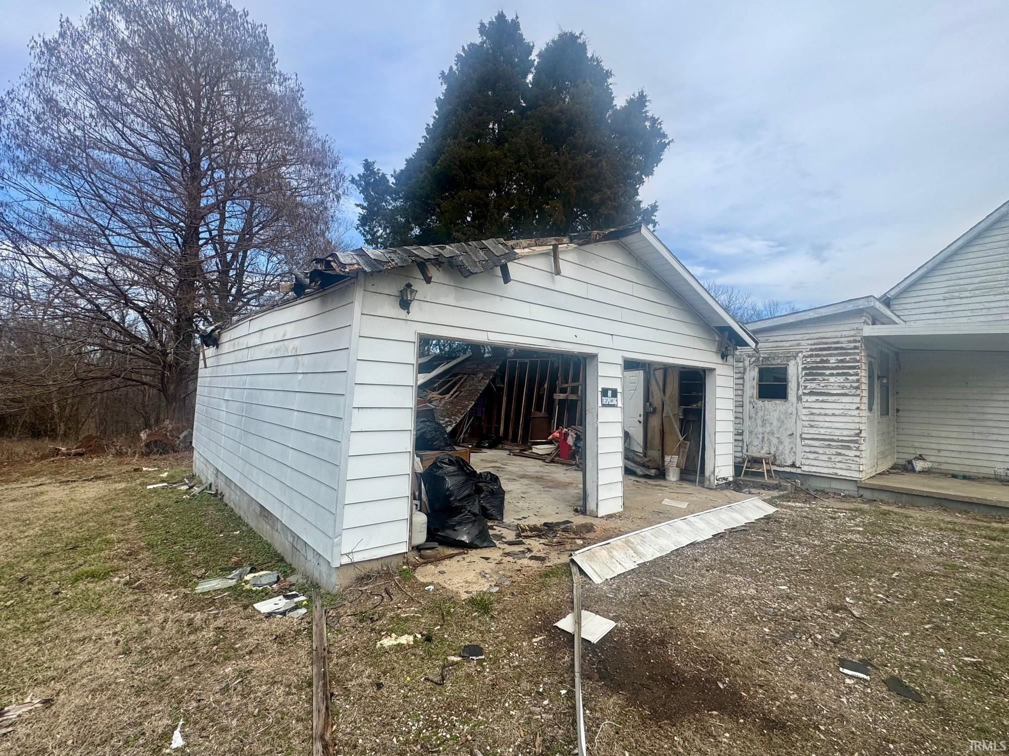 614 East Center Street Hazleton, IN 47640 - Photo 5 of 15