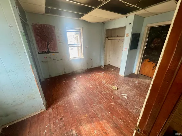 $40,000 | 614 East Center Street, Hazleton, IN 47640