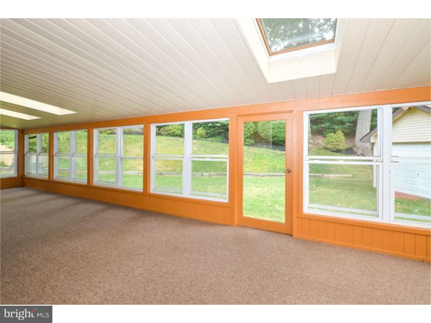 1319 Church Road Wyncote, PA 19095 - Photo 8 of 24