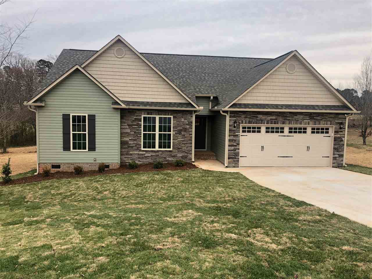 122 East Phillips Avenue Gaffney, SC 29341 - Photo 1 of 18