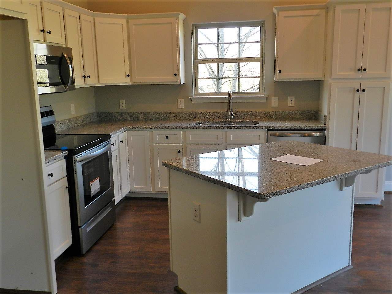 122 East Phillips Avenue Gaffney, SC 29341 - Photo 5 of 18