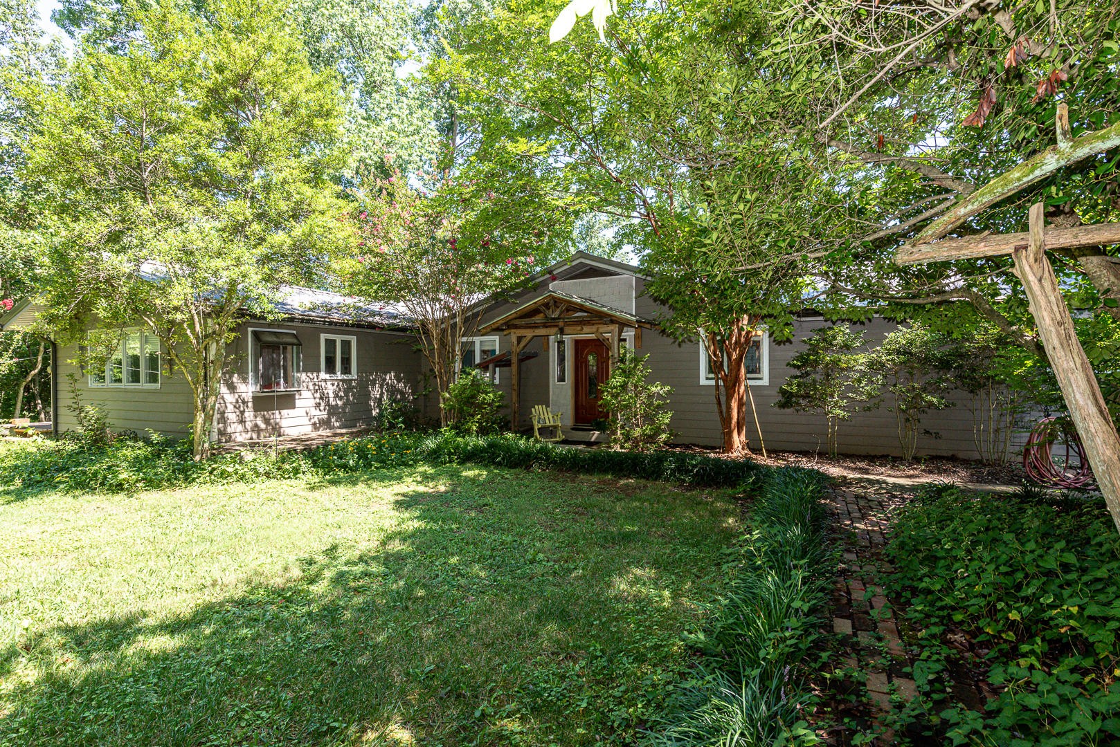3555 Light Pink Road Louisville, TN 37777 - Photo 1 of 40 Gallery Image 1