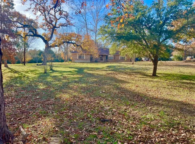 $549,000 | 2410 State Highway 95, Elgin, TX 78621
