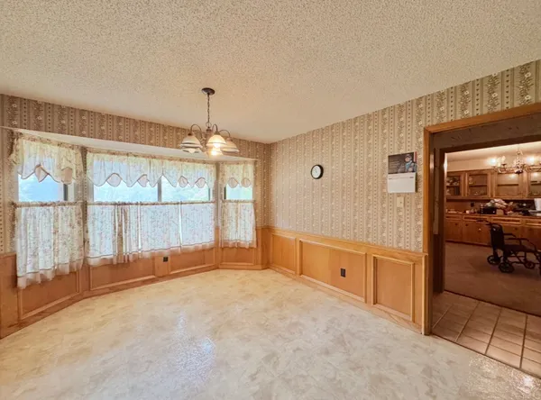 $549,000 | 2410 State Highway 95, Elgin, TX 78621