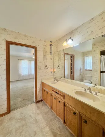 $549,000 | 2410 State Highway 95, Elgin, TX 78621