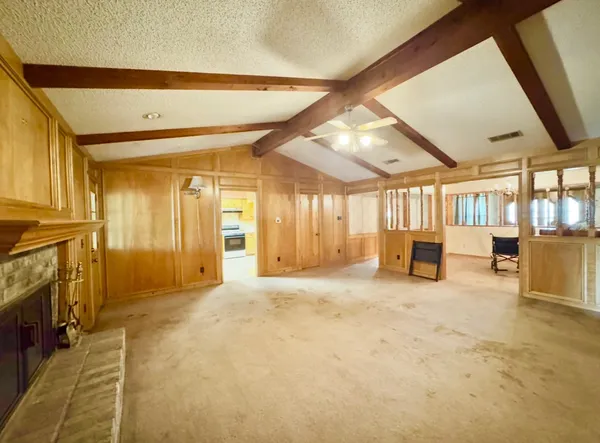 $549,000 | 2410 State Highway 95, Elgin, TX 78621