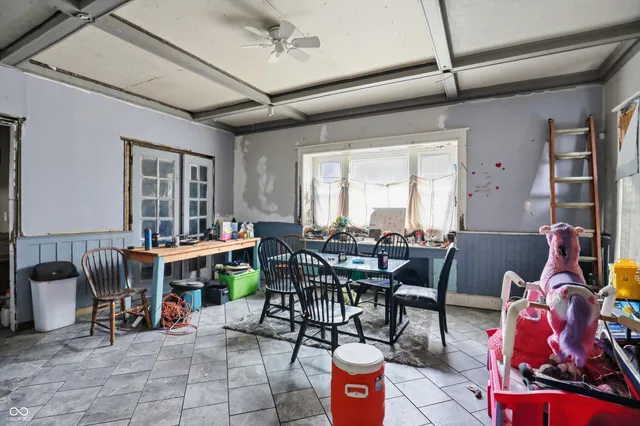 $179,900 | 831 South Center Street, Terre Haute, IN 47807