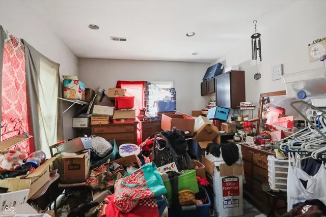 $179,900 | 831 South Center Street, Terre Haute, IN 47807