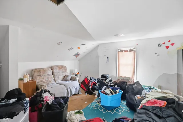 $179,900 | 831 South Center Street, Terre Haute, IN 47807