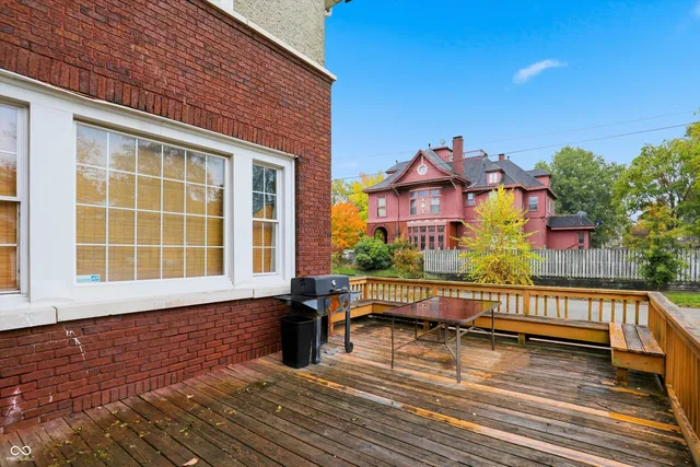 $179,900 | 831 South Center Street, Terre Haute, IN 47807