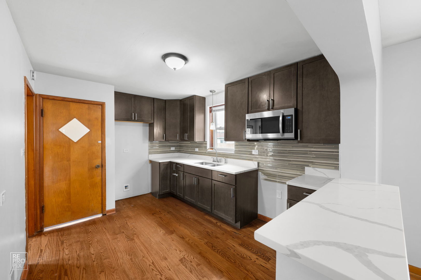 4143 West Marquette Road Chicago, IL 60629 - Photo 5 of 22