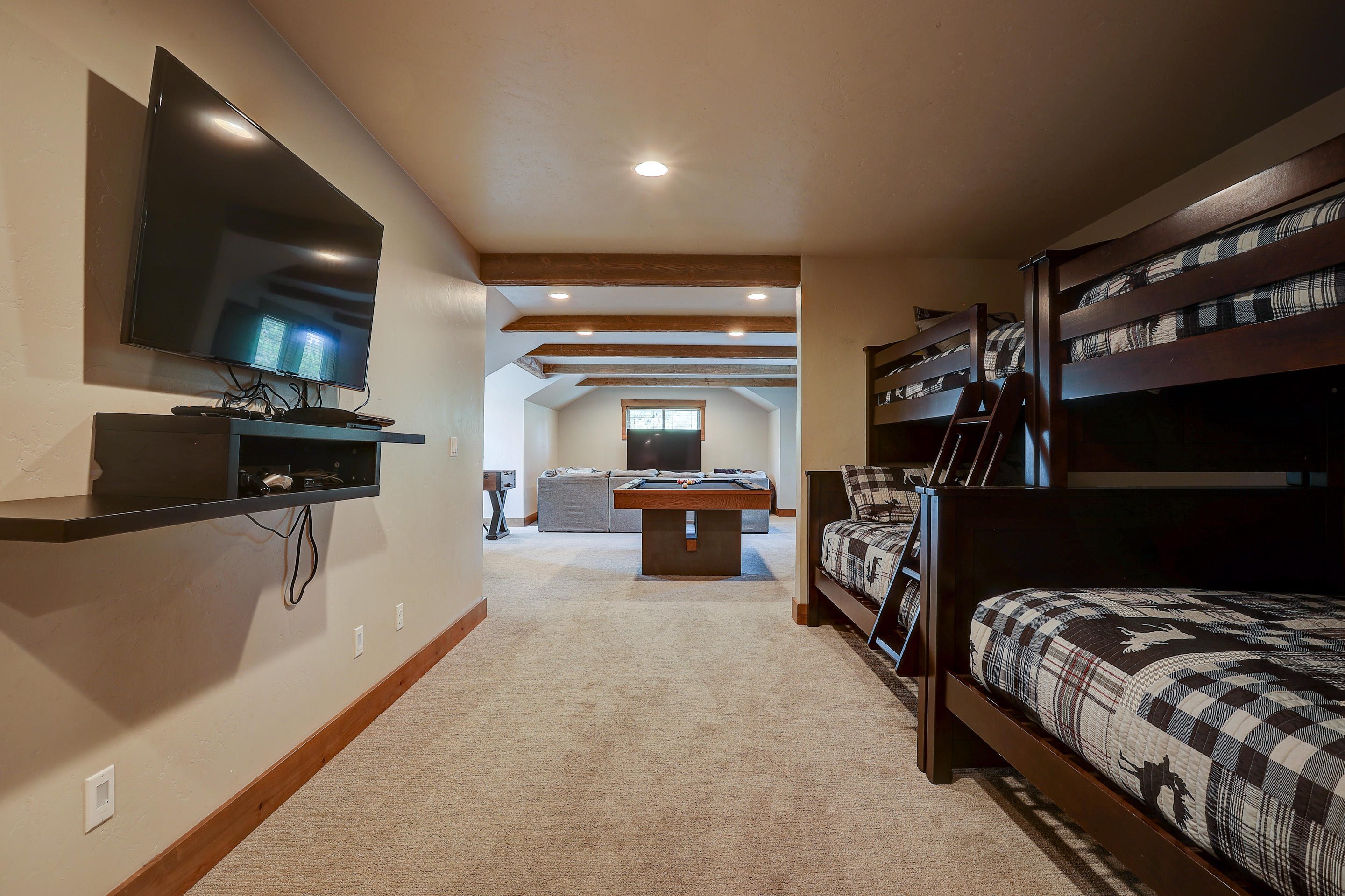 56688 Glowstone Loop Bend, OR 97707 - Photo 39 of 53 Bunks_Game_Media