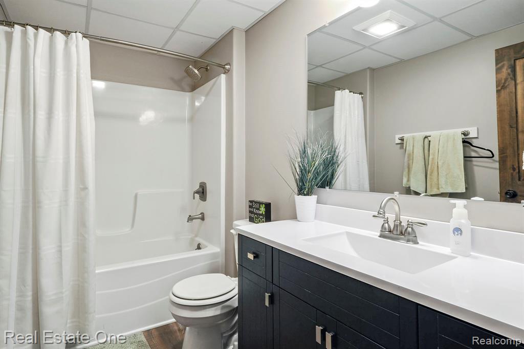 802 East Potter Road Traverse City, MI 49696 - Photo 69 of 83 Gallery Image 69