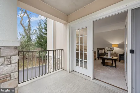 $415,000 | 244 Baltimore Pike, Unit 101B, Glen Mills, PA 19342