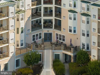 $415,000 | 244 Baltimore Pike, Unit 101B, Glen Mills, PA 19342