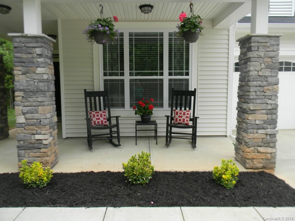 4414 Hubbard Road, Unit 76 Charlotte, NC 28269 - Photo 2 of 22 Gallery Image 2