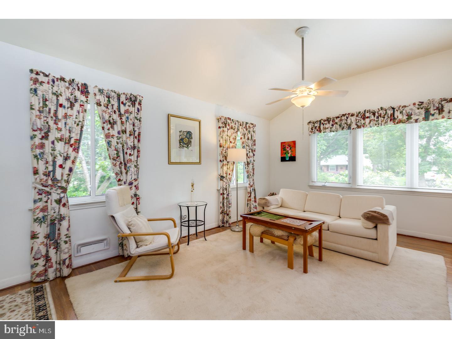 1111 Greenbriar Road Cherry Hill, NJ 08034 - Photo 4 of 25 Gallery Image 4