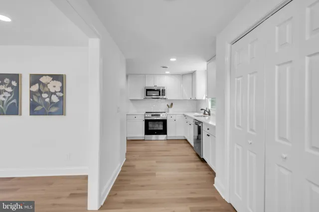 $375,000 | 211 Della Lane, Boonsboro, MD 21713