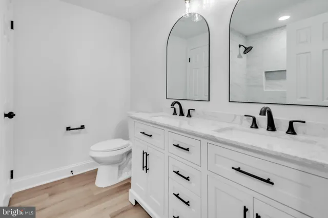 $375,000 | 211 Della Lane, Boonsboro, MD 21713