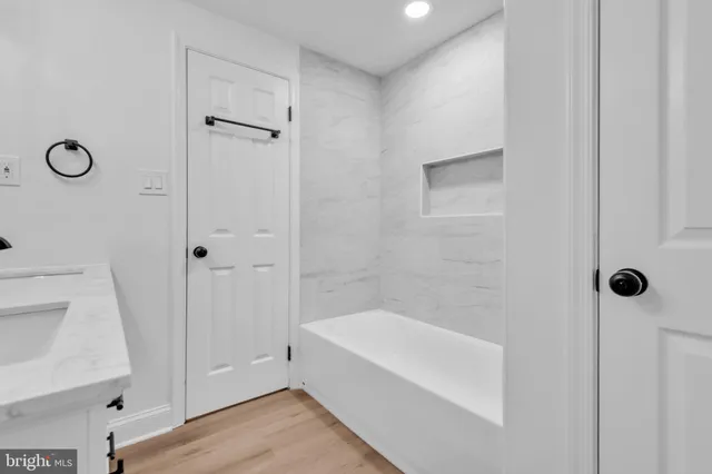 $375,000 | 211 Della Lane, Boonsboro, MD 21713