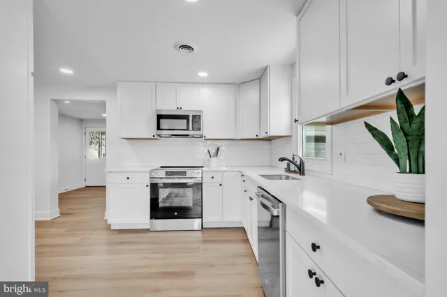 $375,000 | 211 Della Lane, Boonsboro, MD 21713