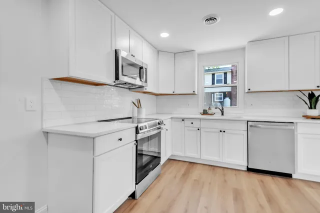 $375,000 | 211 Della Lane, Boonsboro, MD 21713