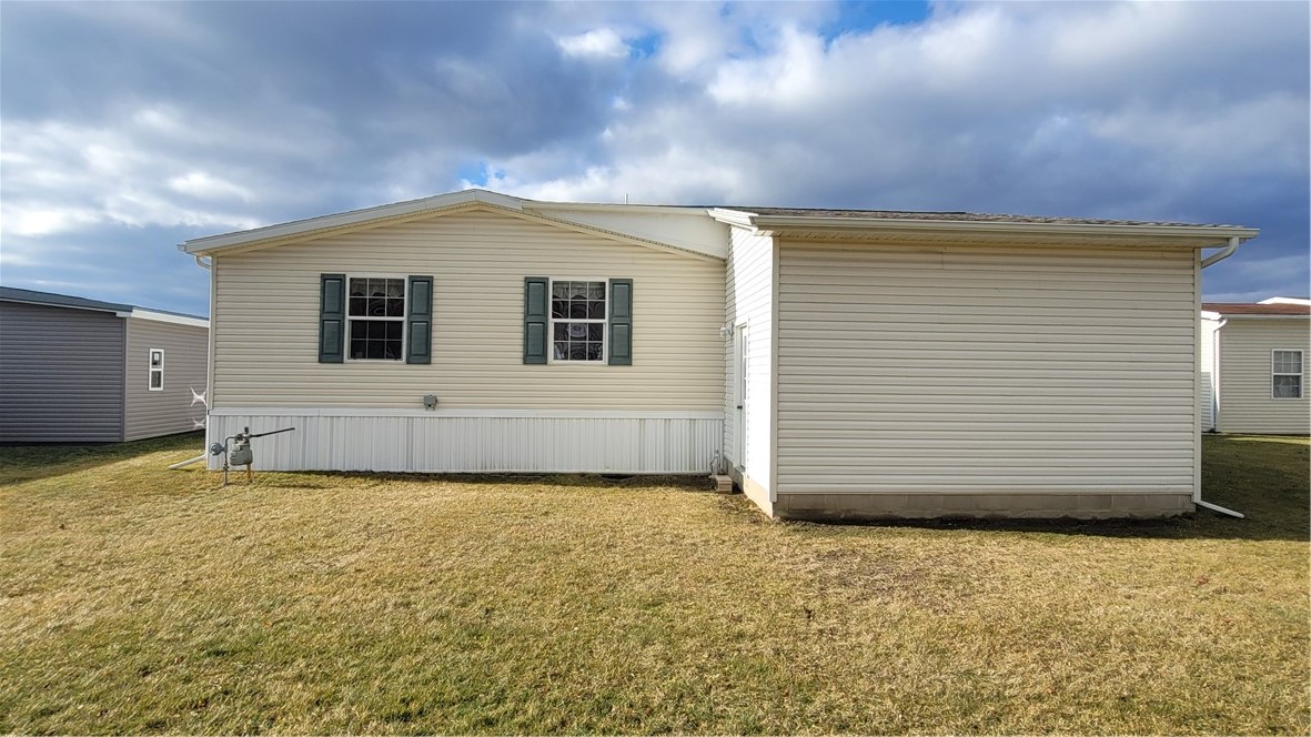 6301 Lambert Street Victor, NY 14564 - Photo 6 of 31 Rear View