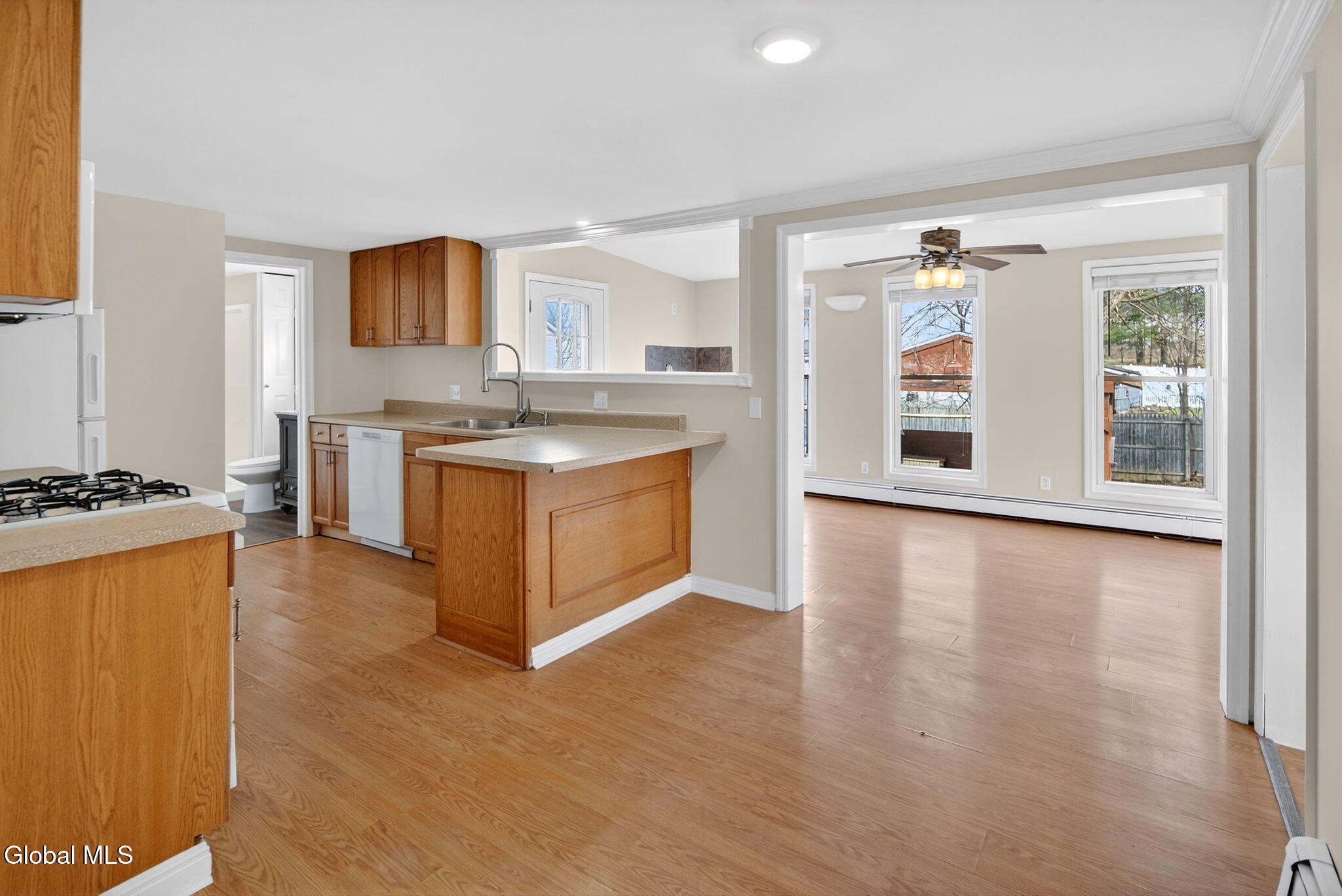 3 Newbury Street Rensselaer, NY 12144 - Photo 14 of 35 4-web-or-mls-004_DSC04255