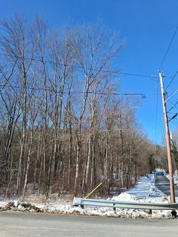 $275,000 | 17 Maple Street, Southampton, MA 01073