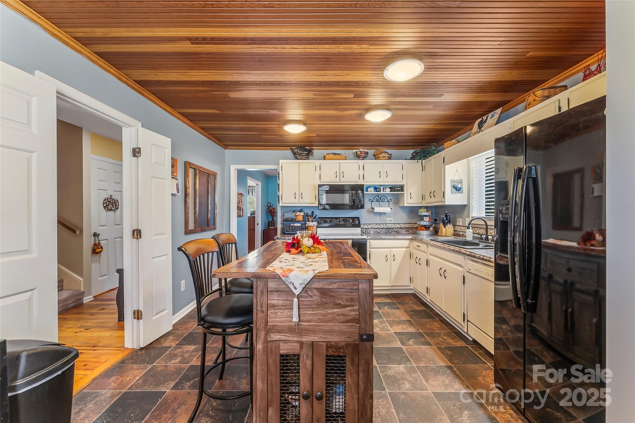 420 Bost Road Morganton, NC 28655 - Photo 8 of 41 Gallery Image 8