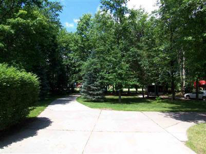 9475 West Mount Morris Road Flushing, MI 48433 - Photo 10 of 10 20266729-9.JPG