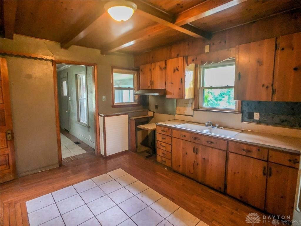 4045 Wolf Road Dayton, OH 45416 - Photo 11 of 16 Gallery Image 11