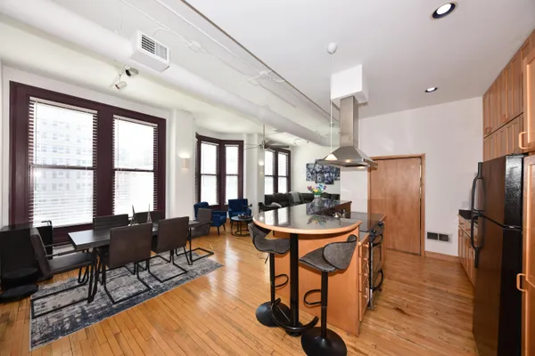 $200,000 | 108 West Wells Street, Unit 4C, Milwaukee, WI 53203