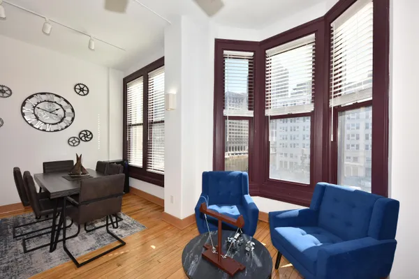 $200,000 | 108 West Wells Street, Unit 4C, Milwaukee, WI 53203
