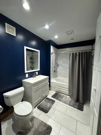 $200,000 | 108 West Wells Street, Unit 4C, Milwaukee, WI 53203