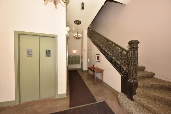 $200,000 | 108 West Wells Street, Unit 4C, Milwaukee, WI 53203