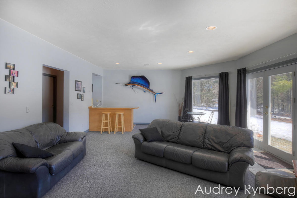 4720 Northwest Lake Road Lakeview, MI 48850 - Photo 12 of 21 4720Lake_24