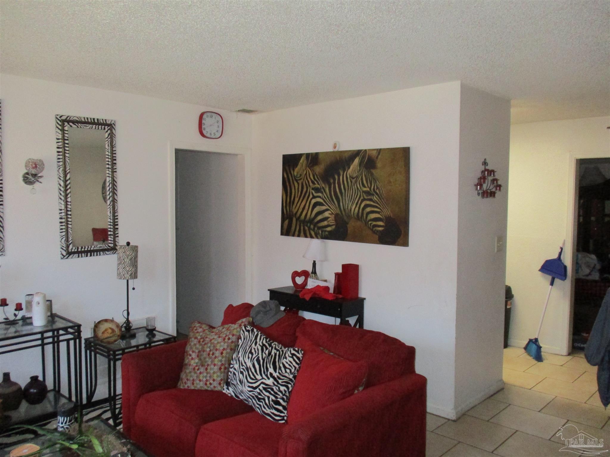 944 East Montclair Road Pensacola, FL 32505 - Photo 6 of 16 Gallery Image 6