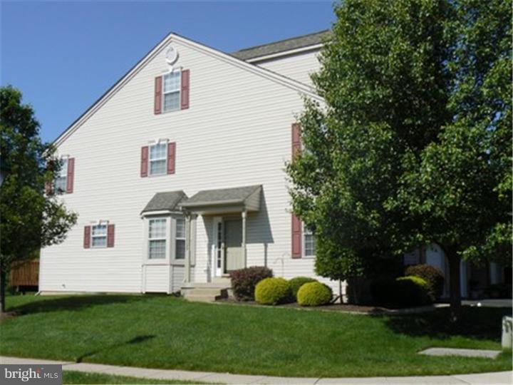 200 Raintree Crossing Hatfield, PA 19440 - Photo 22 of 25 Exterior Side