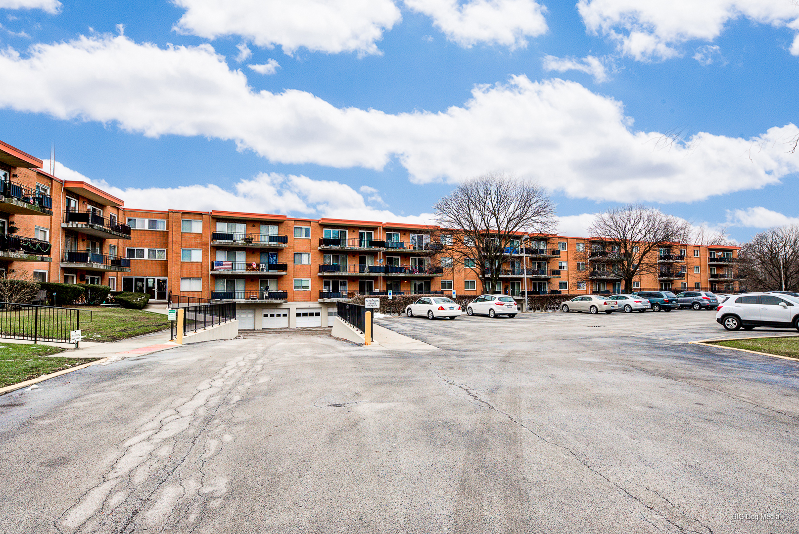 940 Holbrook Road, Unit 33B Homewood, IL 60430 - Photo 1 of 24 a view of a city street and a large building
