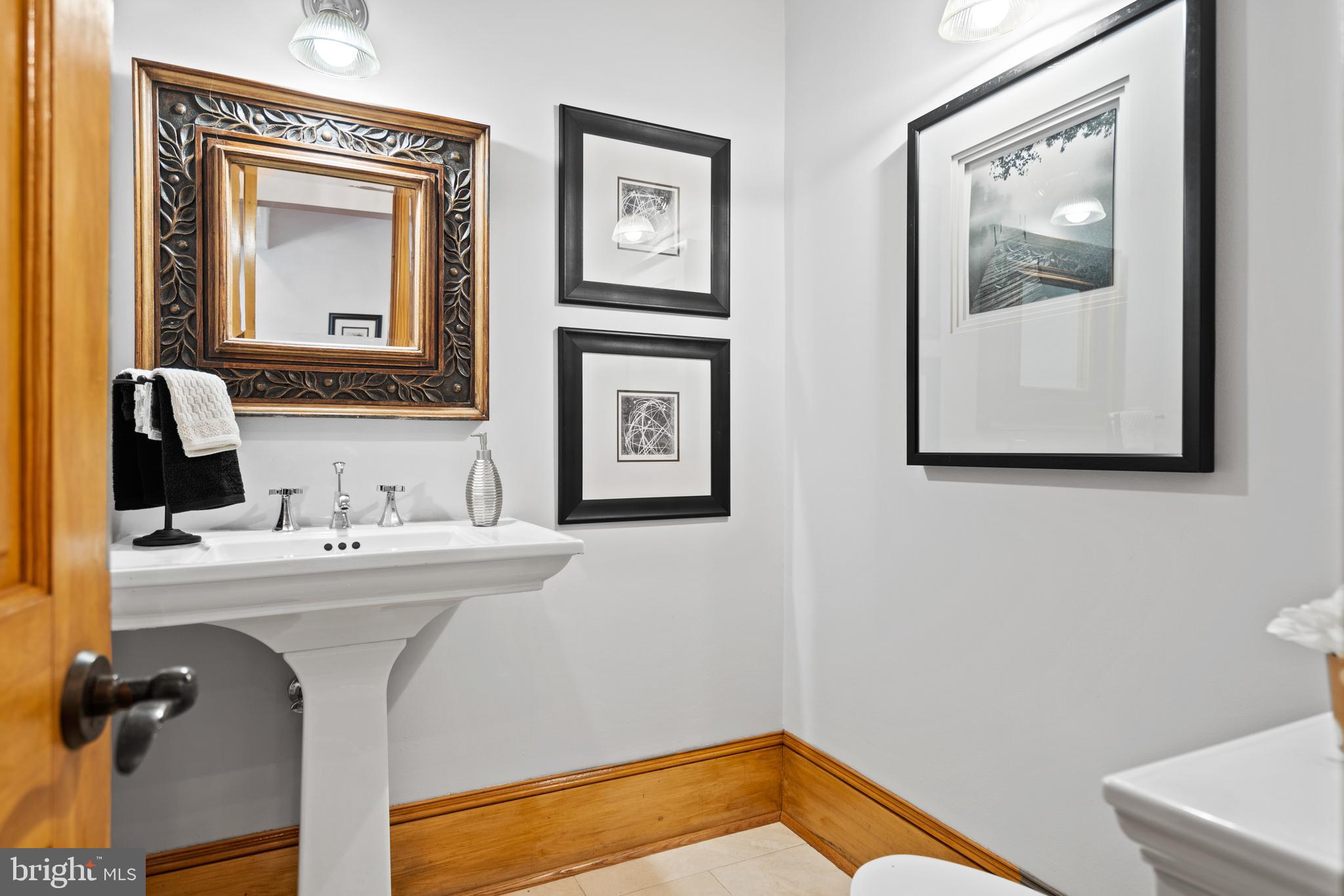 1022 Towlston Road McLean, VA 22102 - Photo 25 of 102 Gallery Image 25