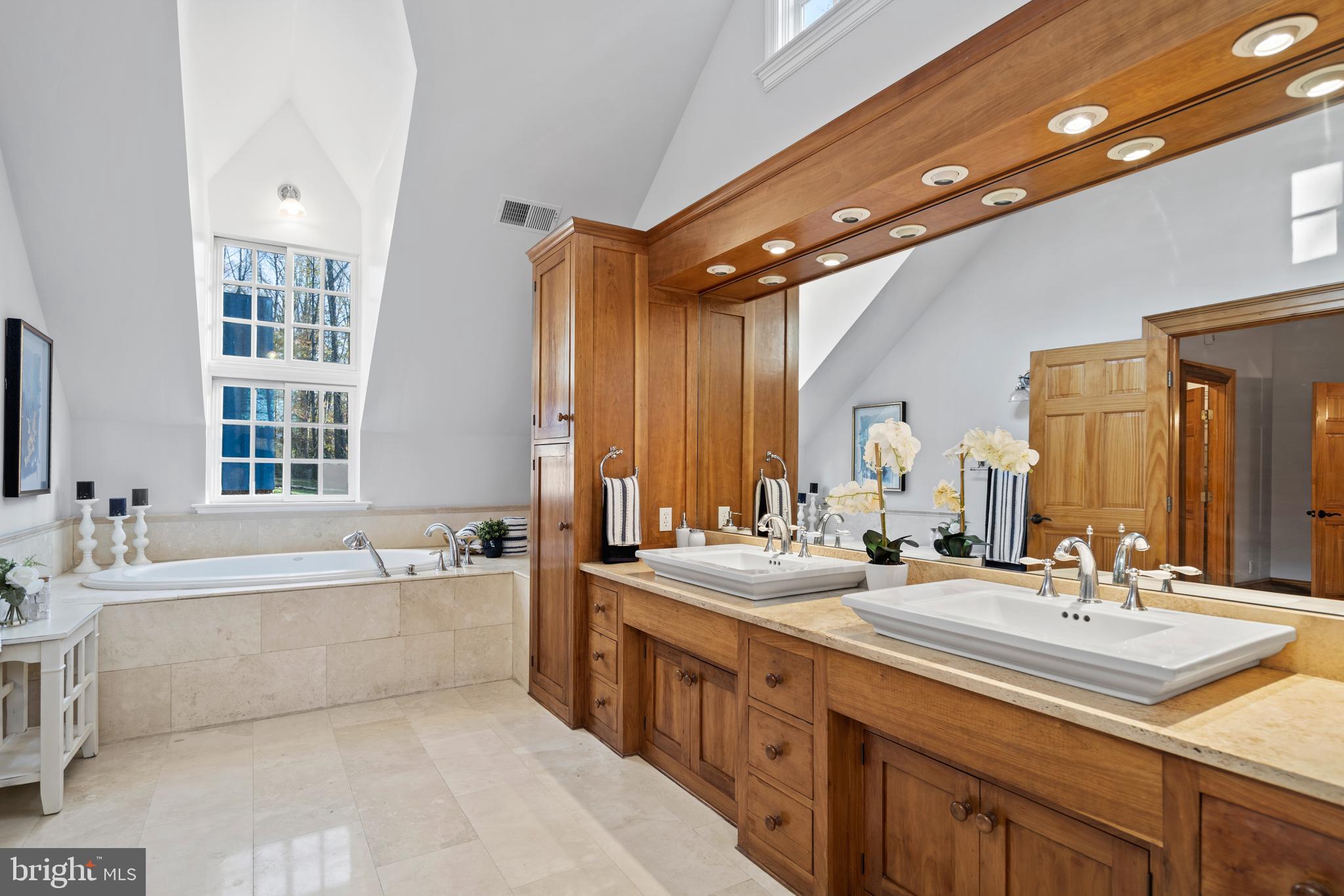 1022 Towlston Road McLean, VA 22102 - Photo 40 of 102 Gallery Image 40