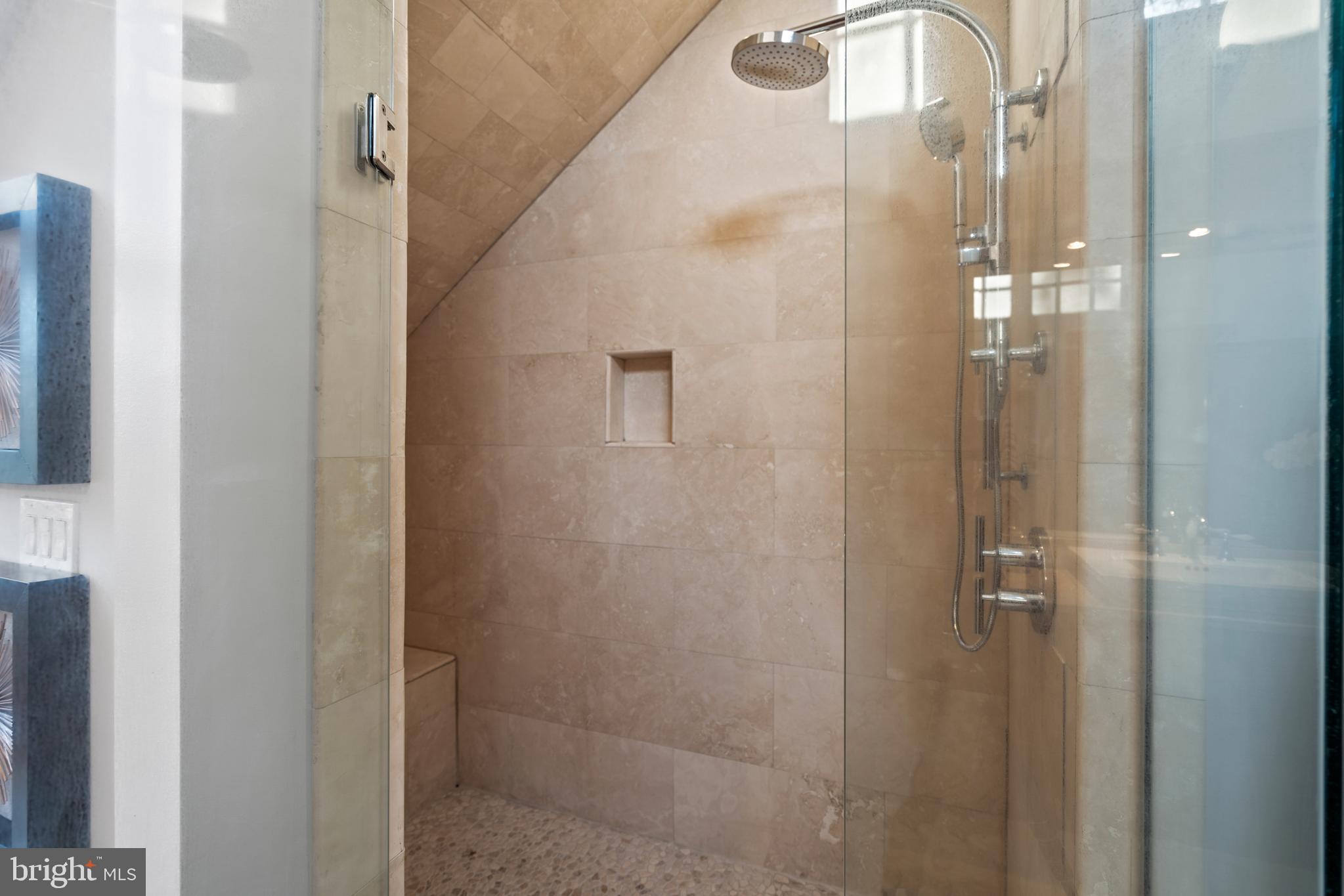 1022 Towlston Road McLean, VA 22102 - Photo 41 of 102 Gallery Image 41