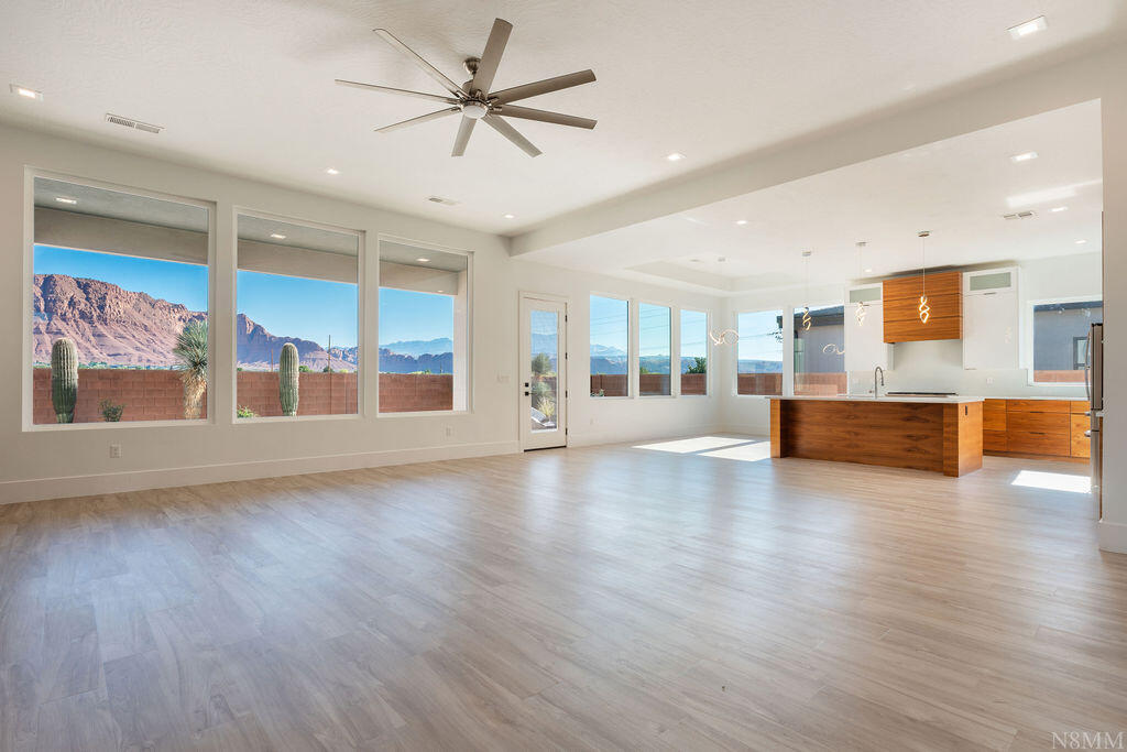 169 Terrace Lane Ivins, UT 84738 - Photo 7 of 44 DSC08568