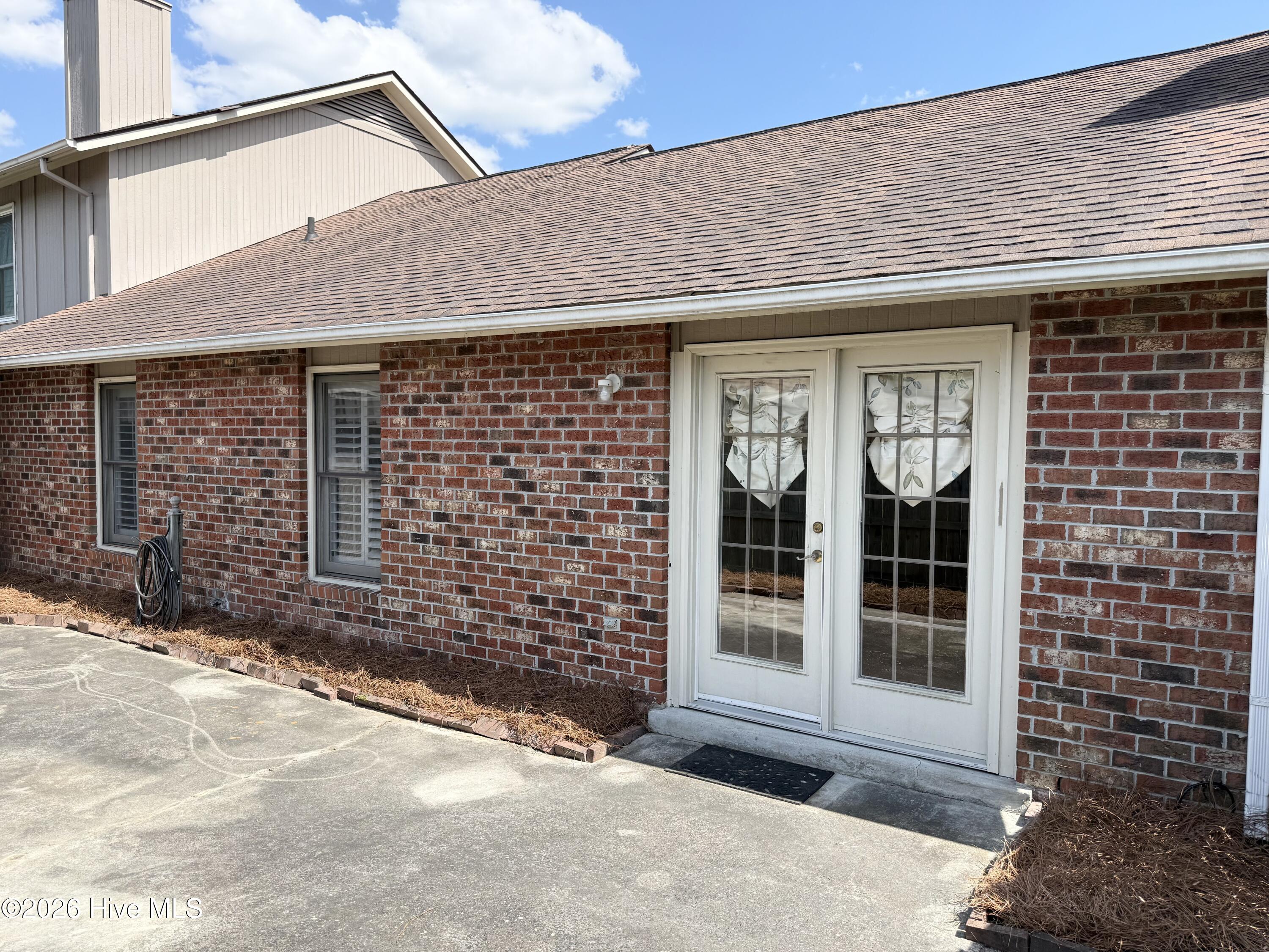 1870 Quail Ridge Road, Unit M Greenville, NC 27858 - Photo 6 of 26 IMG_5157