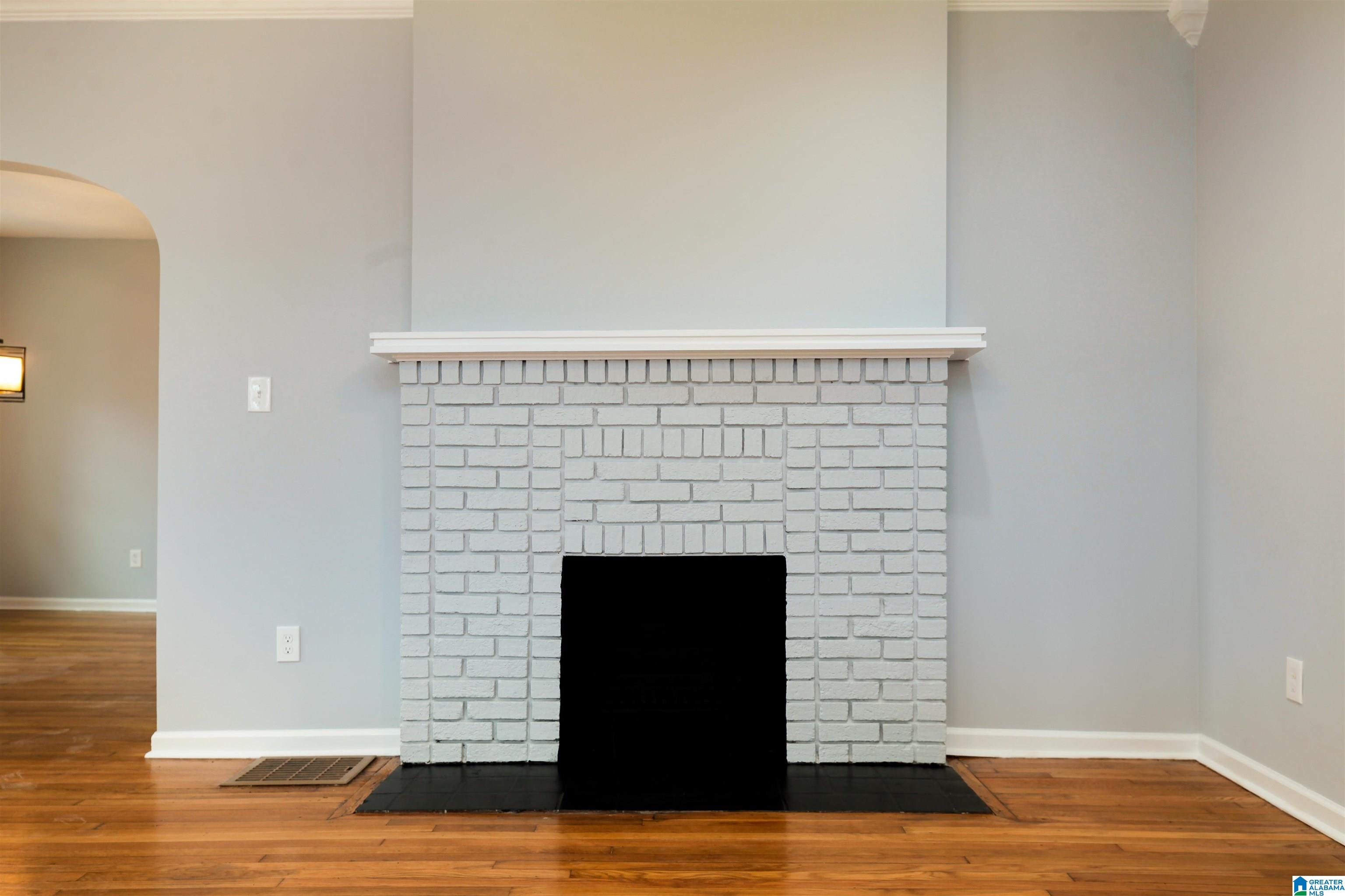 813 1st Street Southwest Birmingham, AL 35211 - Photo 10 of 39
