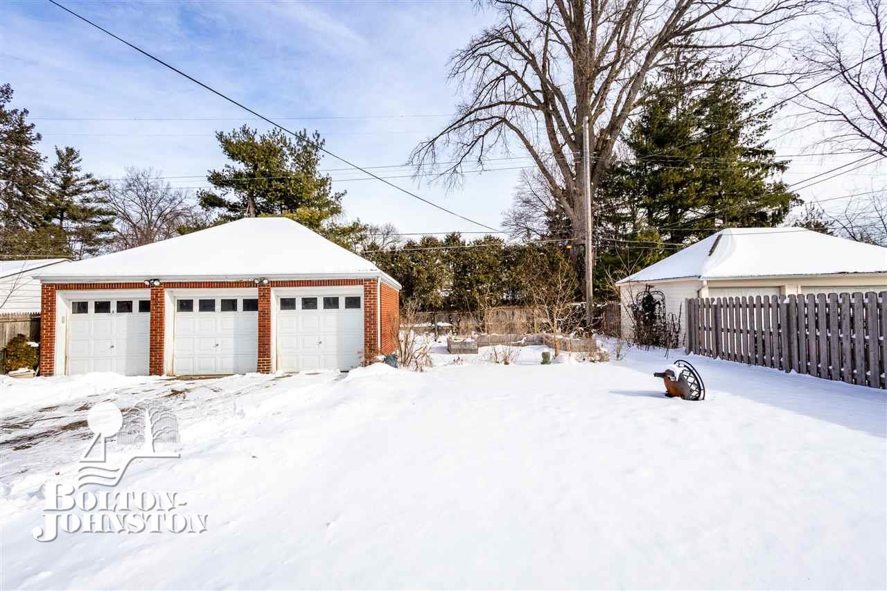 580-582 Neff Road Grosse Pointe, MI 48230 - Photo 63 of 68 3 car Garage